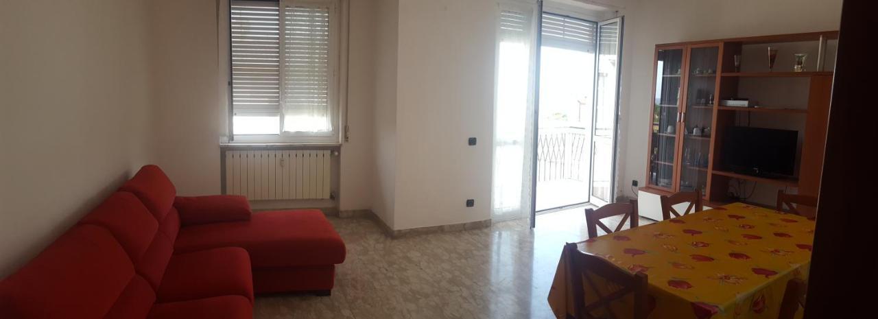 Albenga Sul Mare Famiglie Ed Amici Fino 10 Posti Apartment Exterior photo